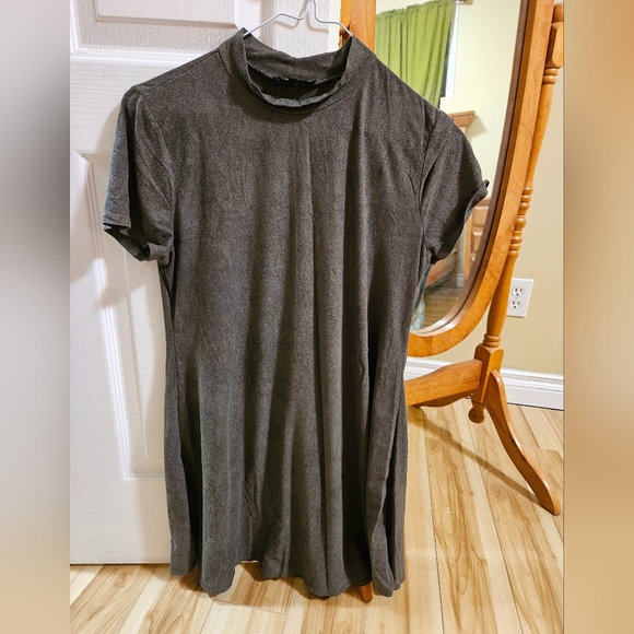 G21 Tops - Mock Neck Faux Suade Tunic in Medium